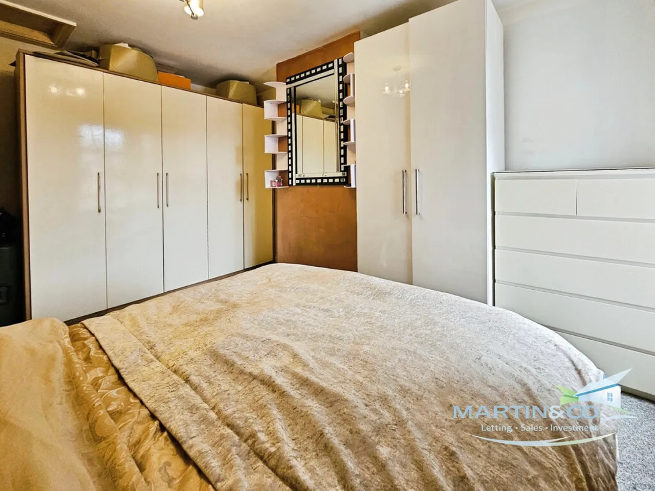 St Martins Street, Castleton, OL11, photo 11
