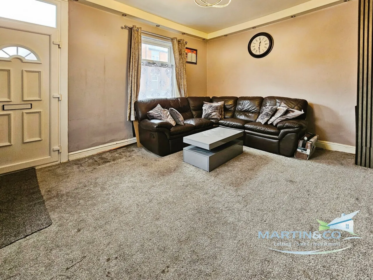 St Martins Street, Castleton, OL11, photo 3