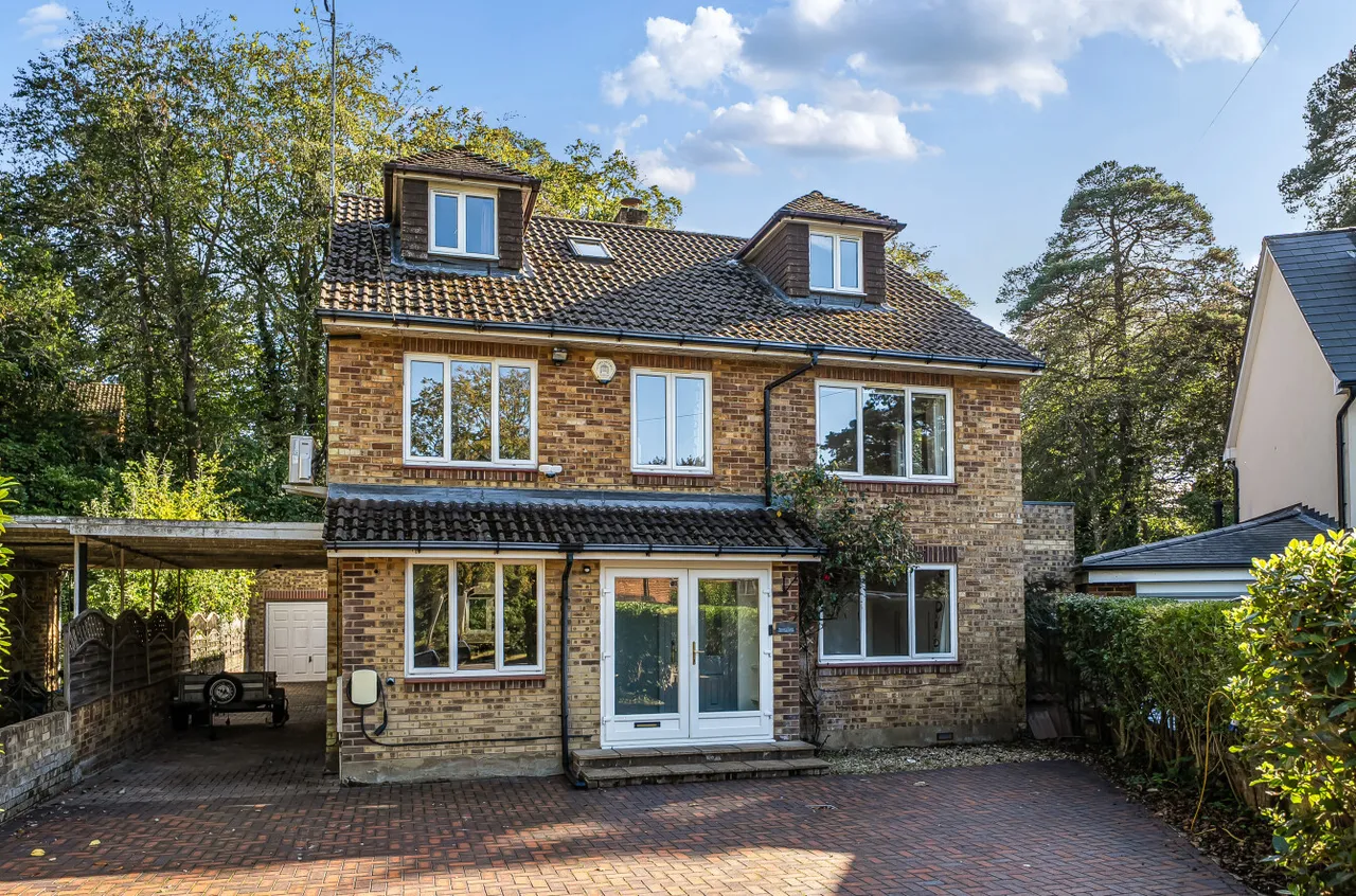 6 bed house for sale, Underwood Close, Bassett, SO16