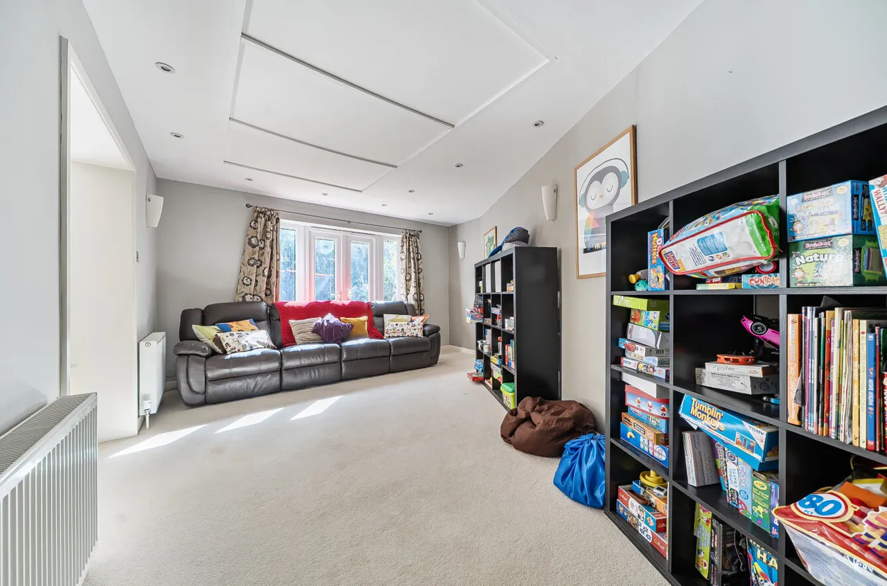 Underwood Close, Bassett, SO16, photo 3