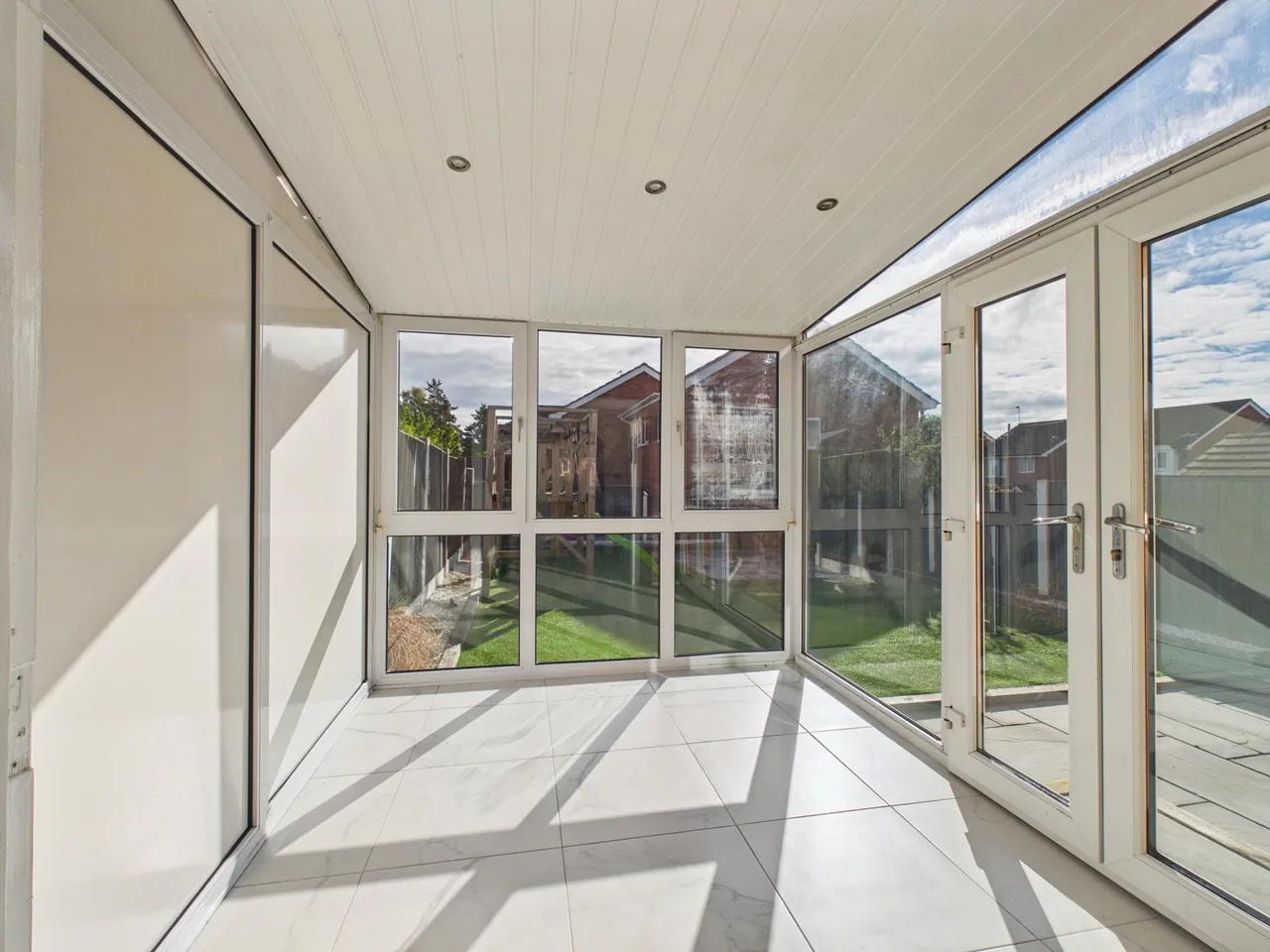 Rutherford Avenue, Westbury Park, ST5, photo 6
