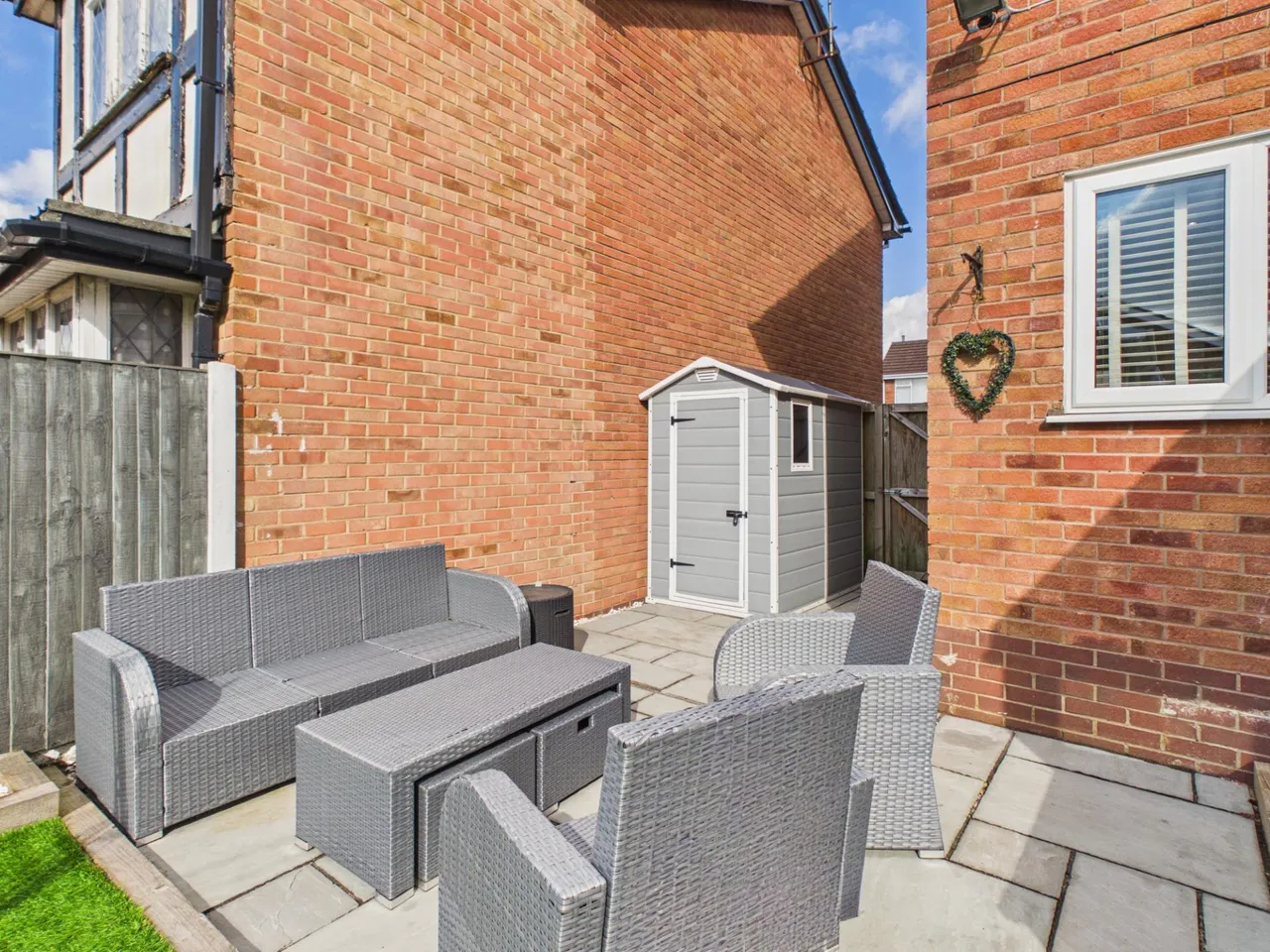 Rutherford Avenue, Westbury Park, ST5, photo 7