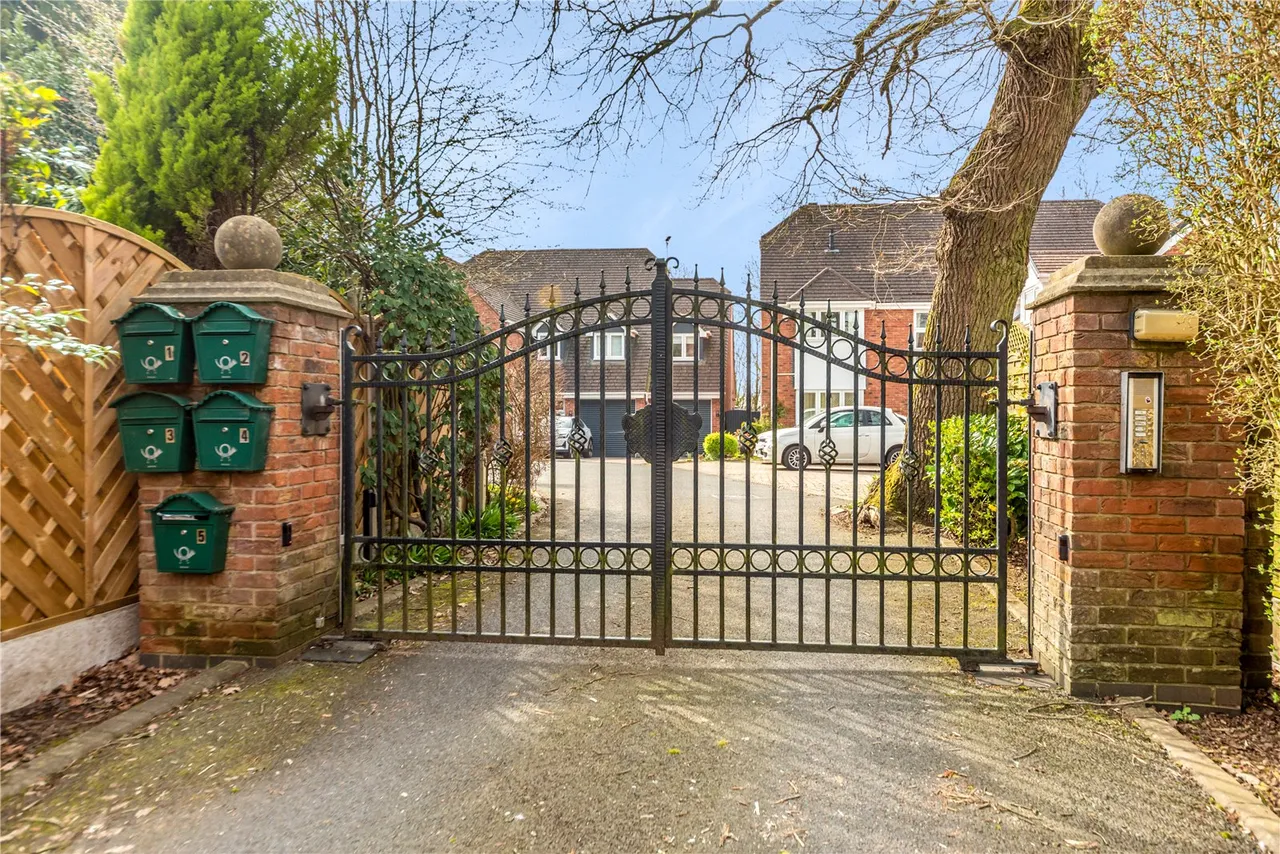 Birchfield Road, Redditch, Worcestershire, B97 4LX, photo 25