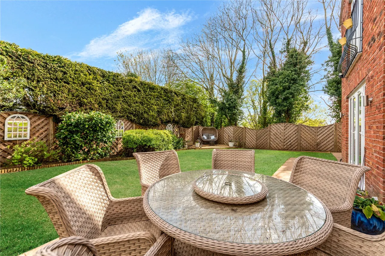 Birchfield Road, Redditch, Worcestershire, B97 4LX, photo 27