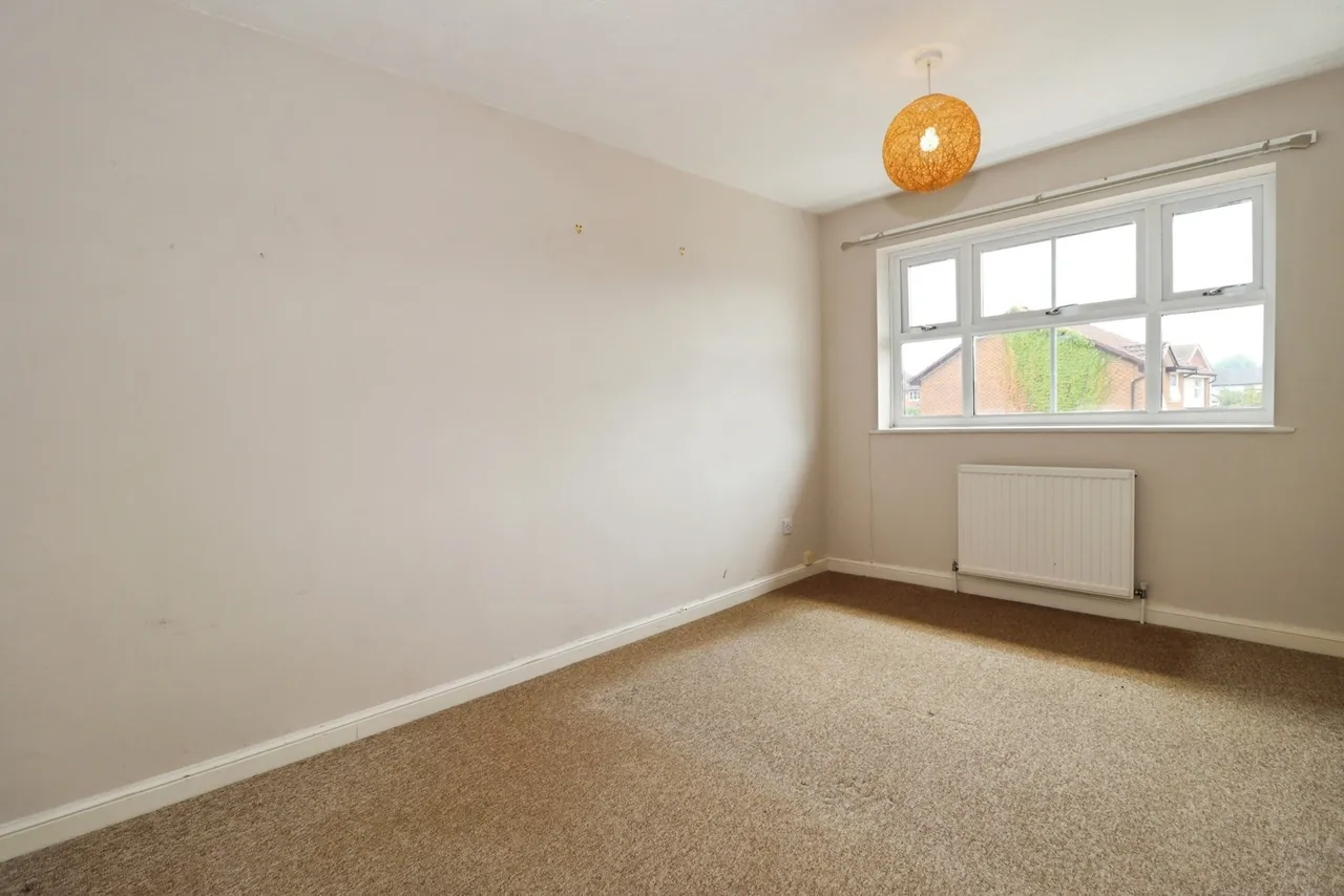 Shackleton Avenue, Yate, Bristol, Gloucestershire, BS37, photo 12