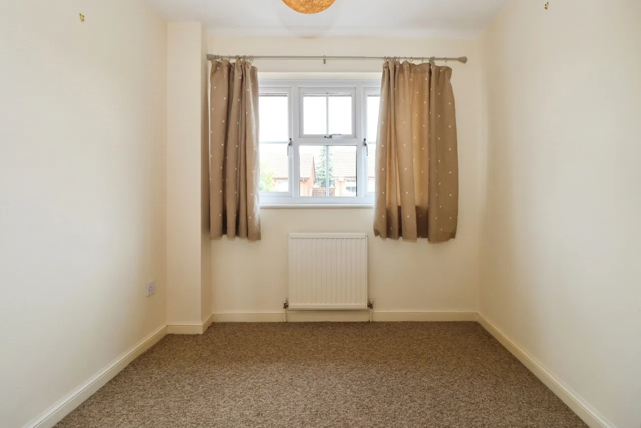 Shackleton Avenue, Yate, Bristol, Gloucestershire, BS37, photo 17