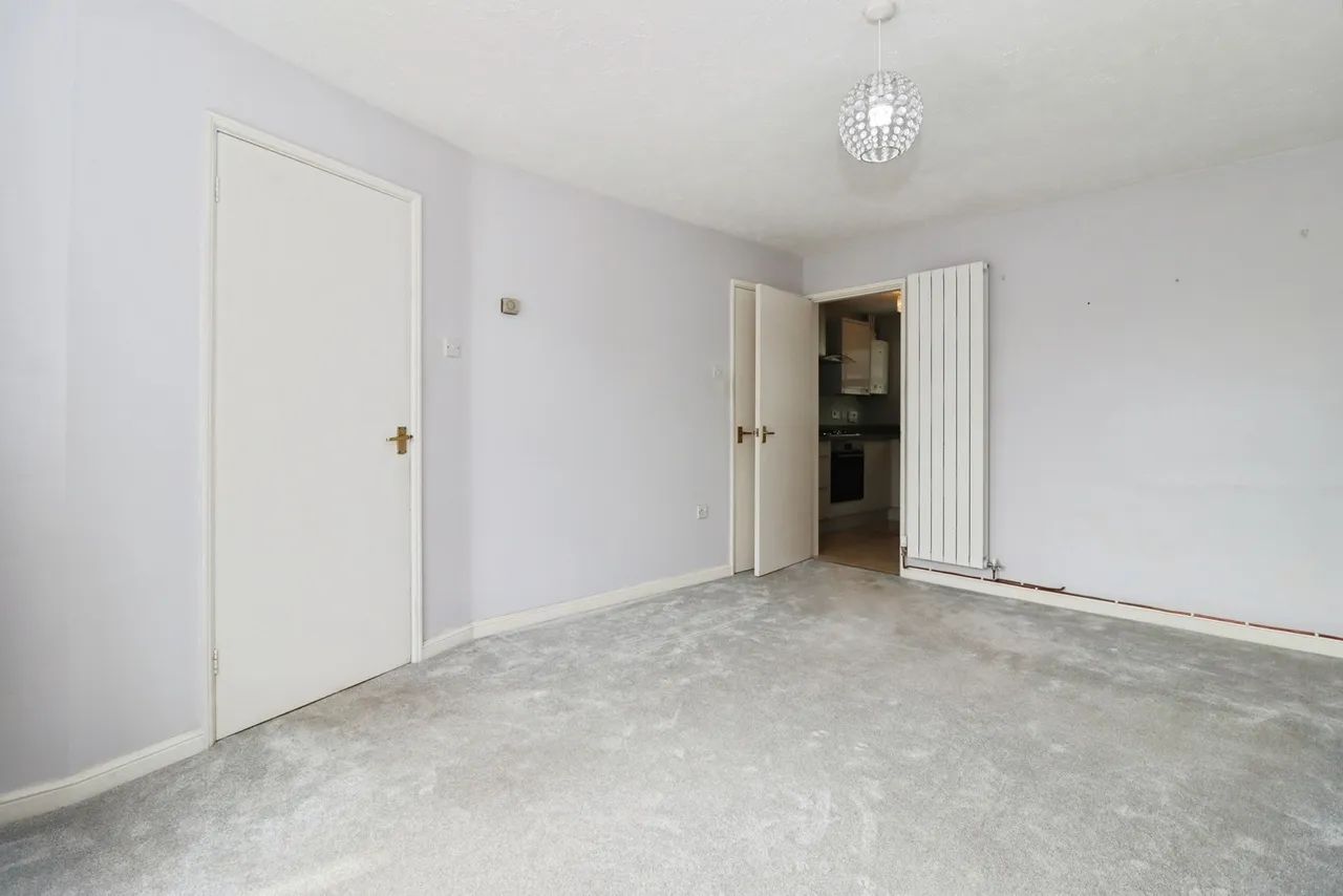 Shackleton Avenue, Yate, Bristol, Gloucestershire, BS37, photo 16