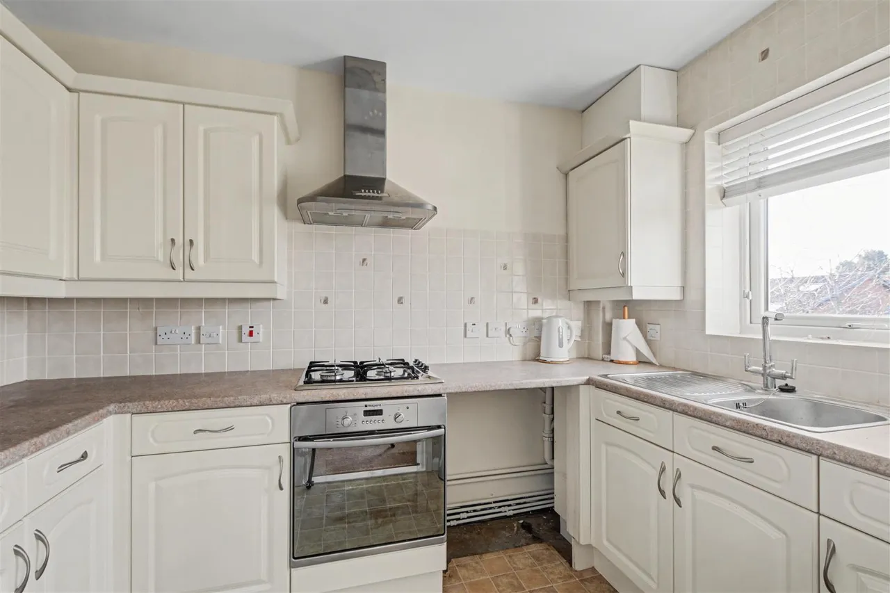 Calverton Close, Toton, NG9, photo 3