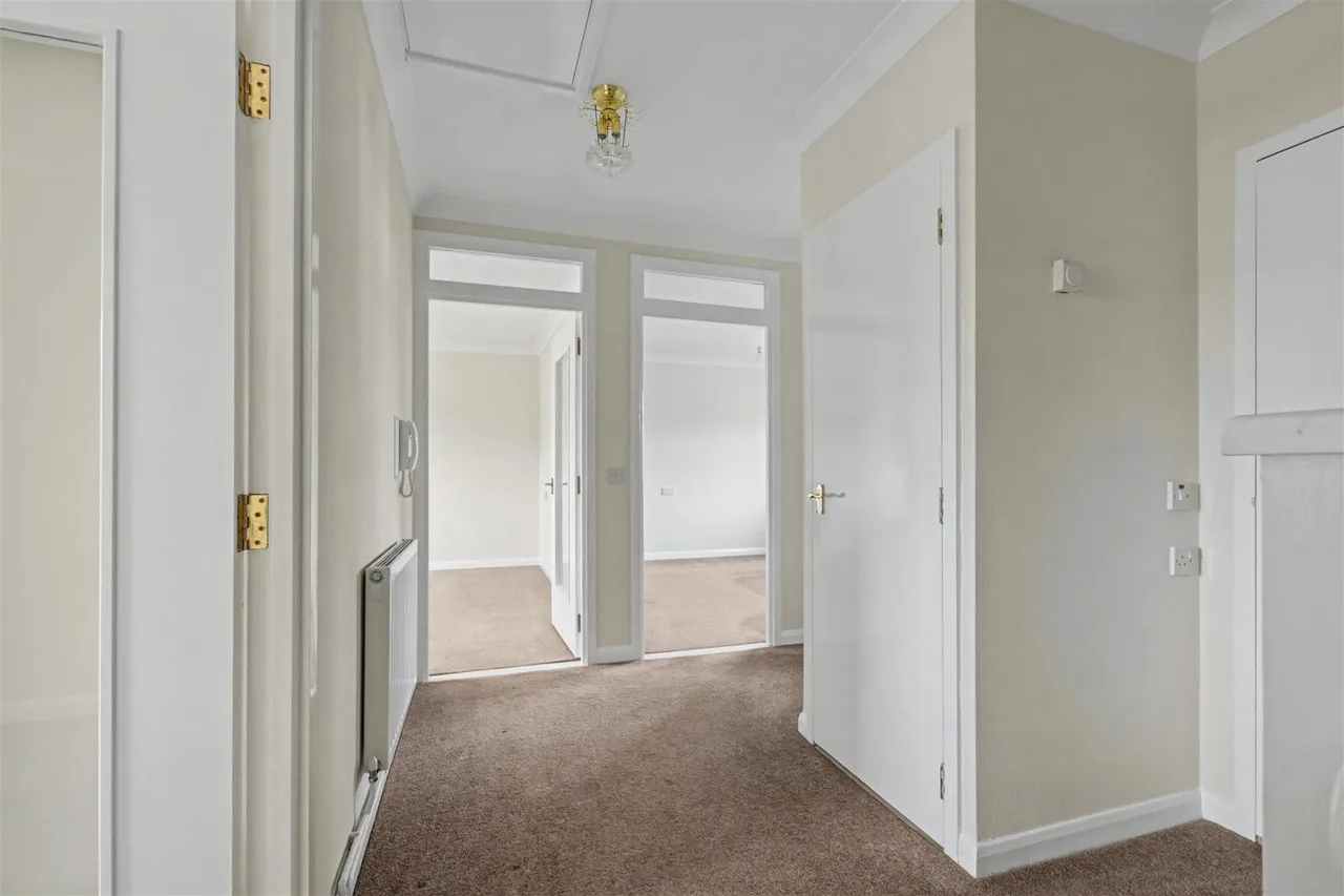 Calverton Close, Toton, NG9, photo 5