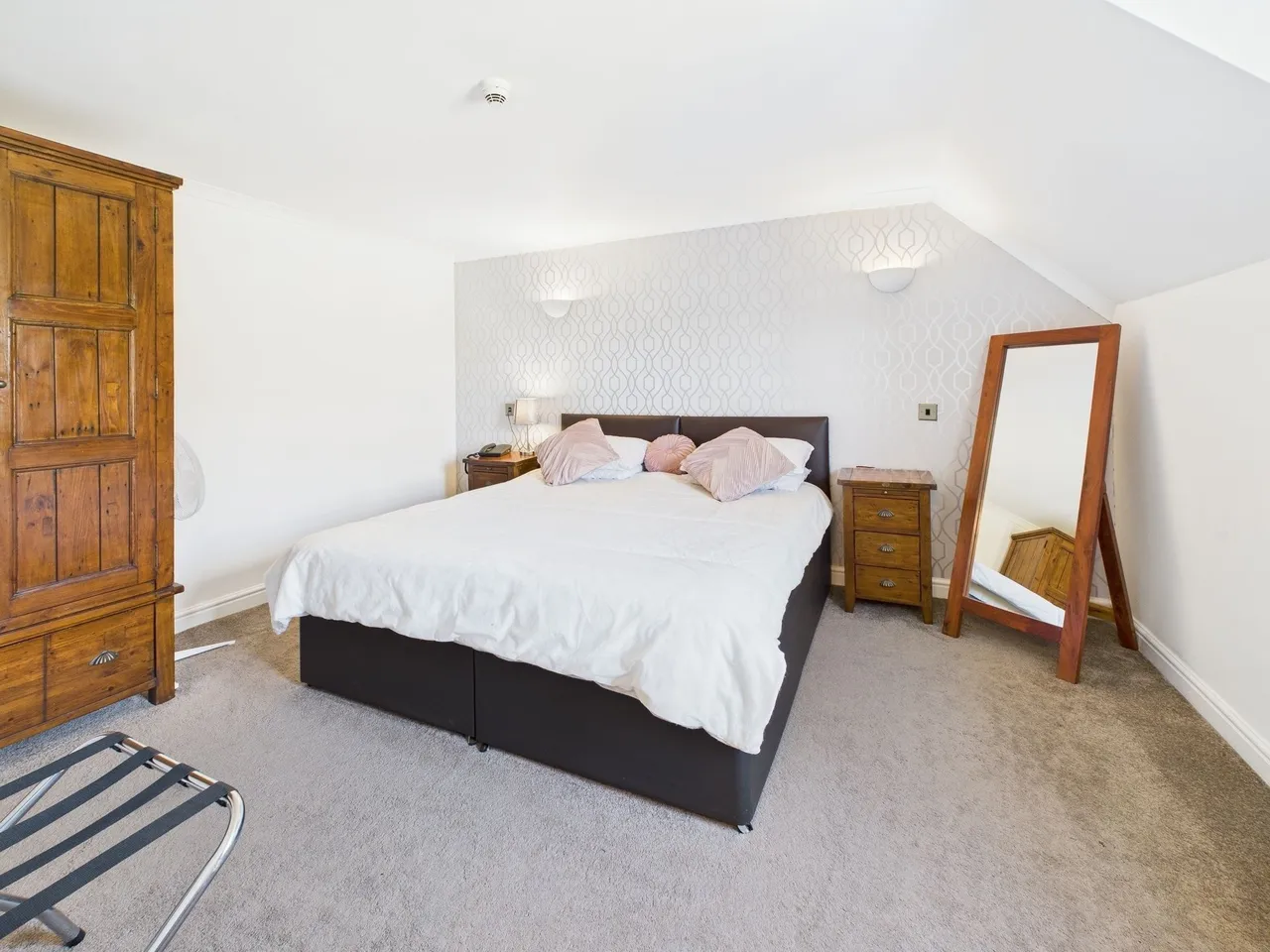 Llangattock, NP8, photo 40