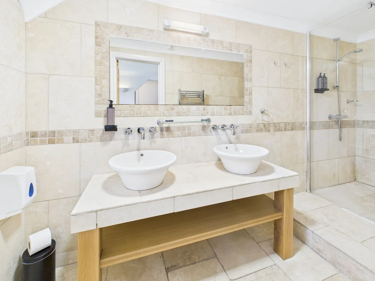 Llangattock, NP8, photo 36