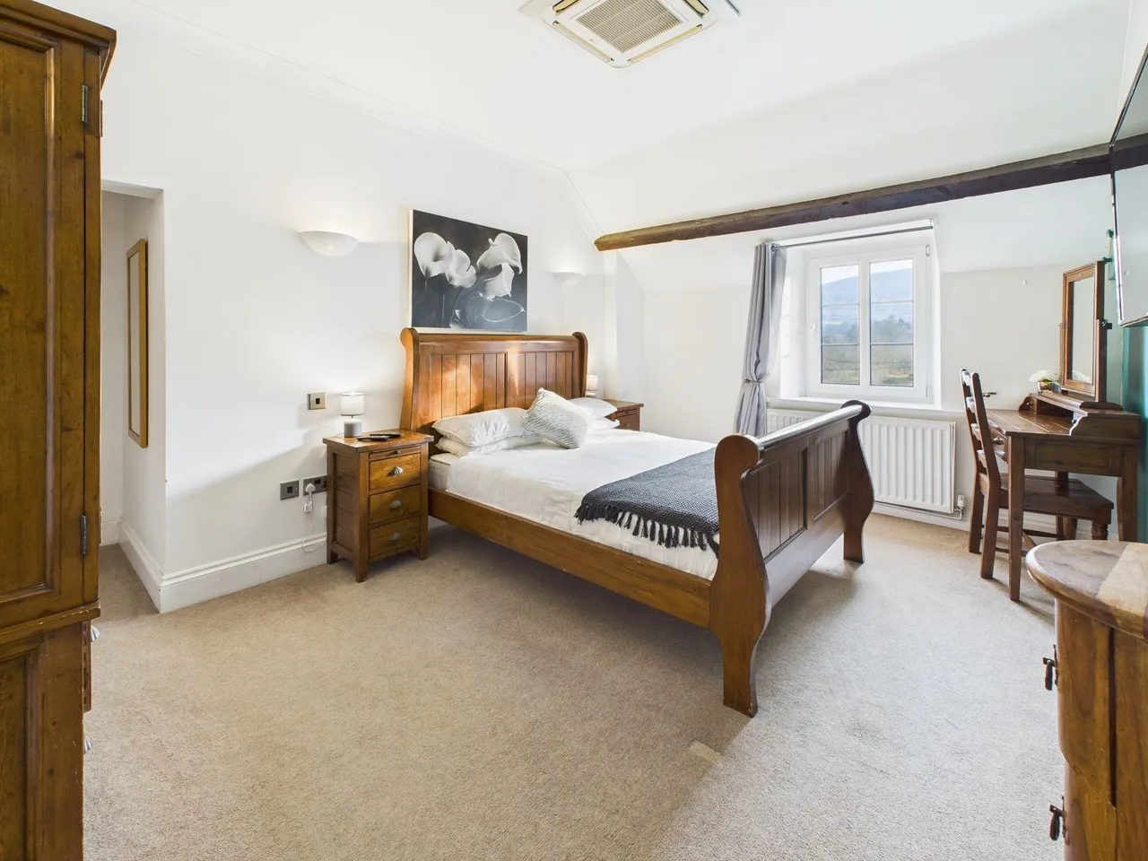 Llangattock, NP8, photo 45