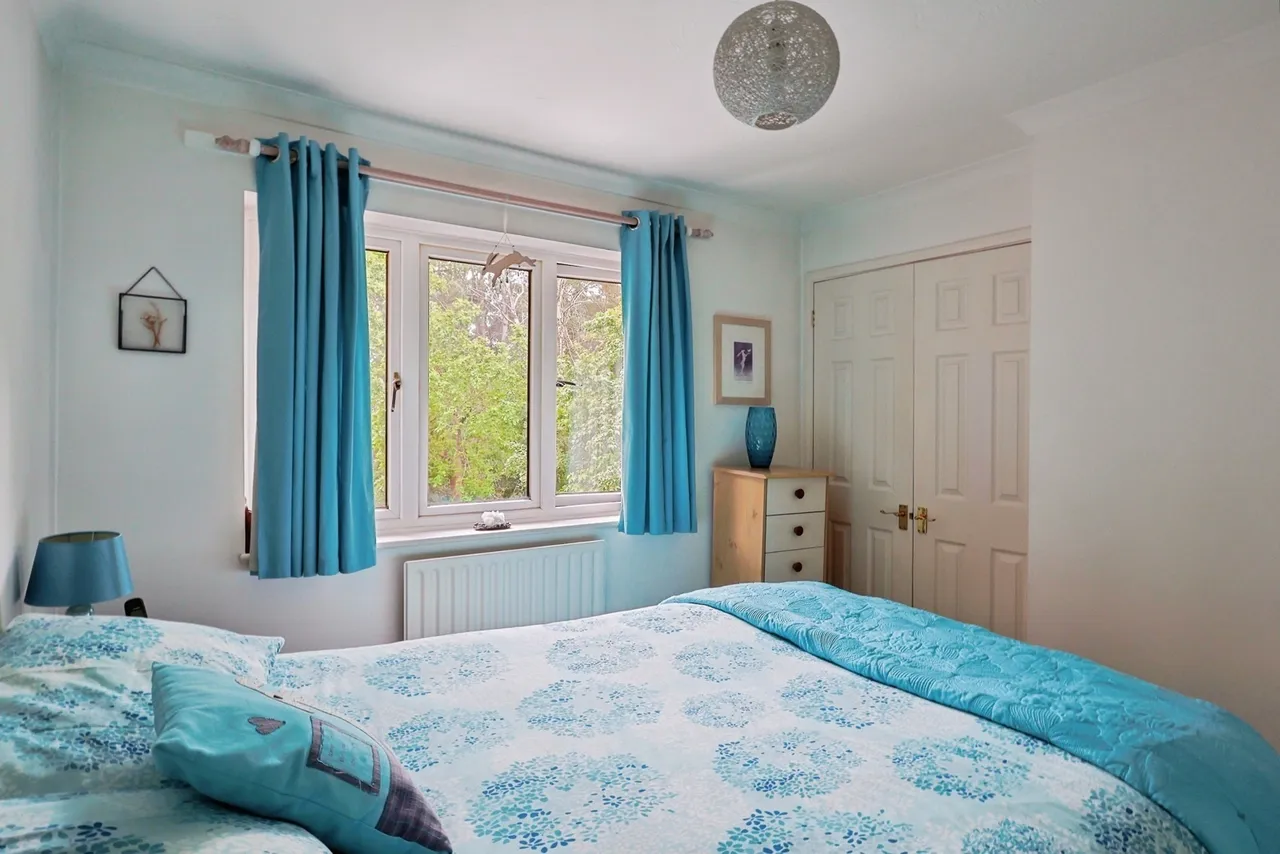 Willwood Close, Canford Heath, BH17, photo 16