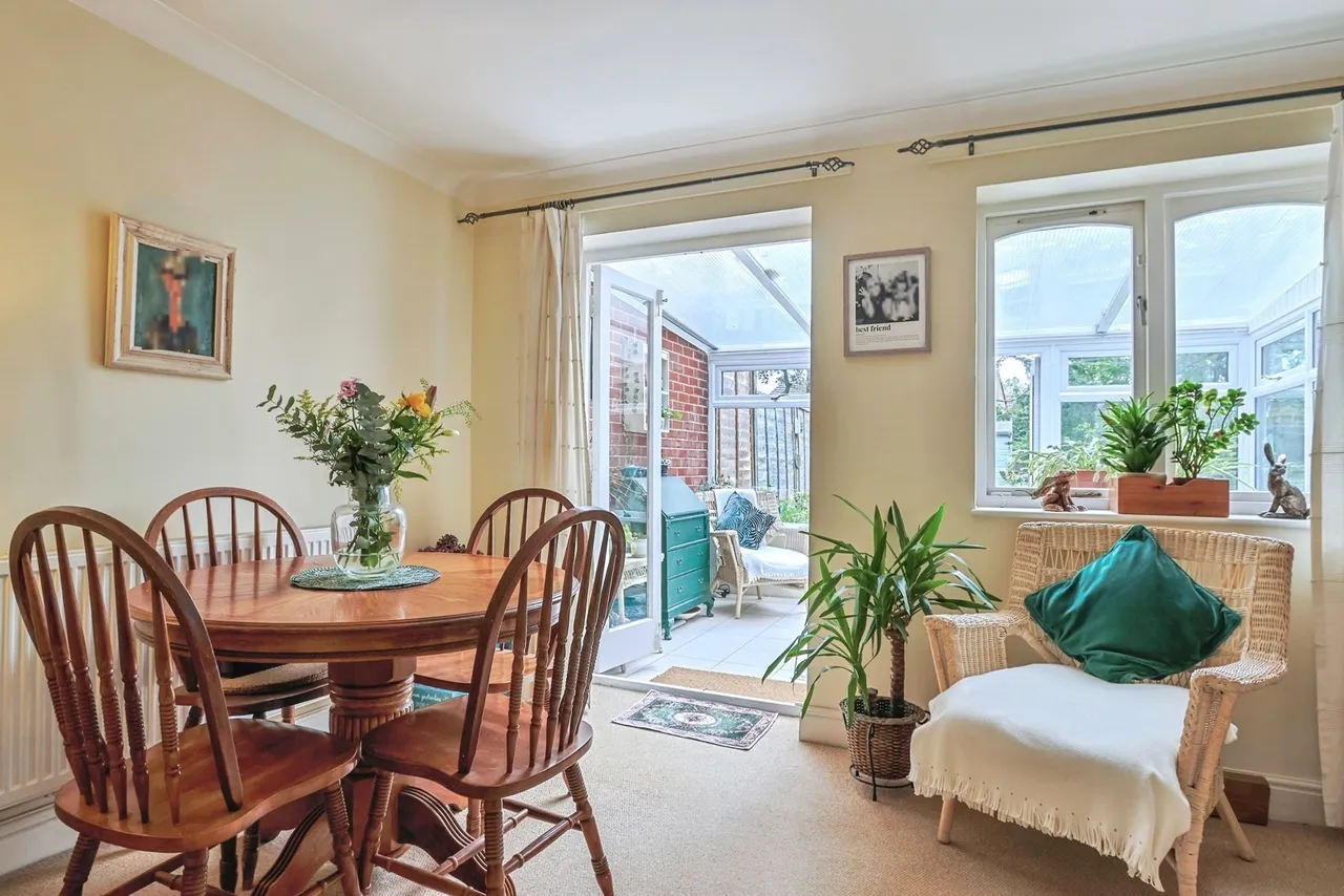 Willwood Close, Canford Heath, BH17, photo 9