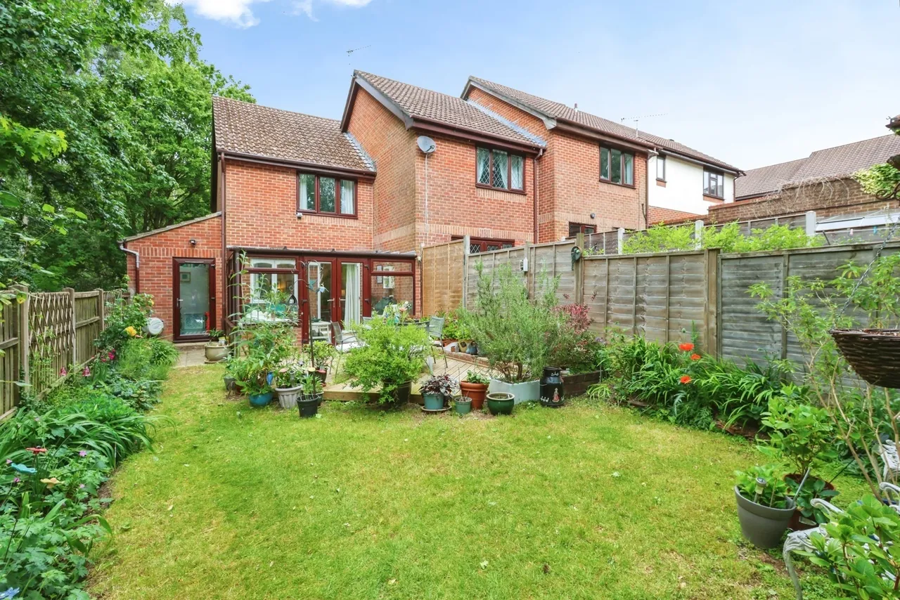 Willwood Close, Canford Heath, BH17, photo 4
