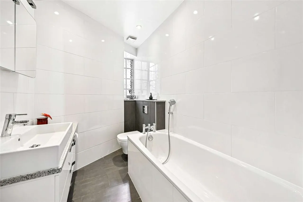 Great Peter Street, London, SW1P, photo 9