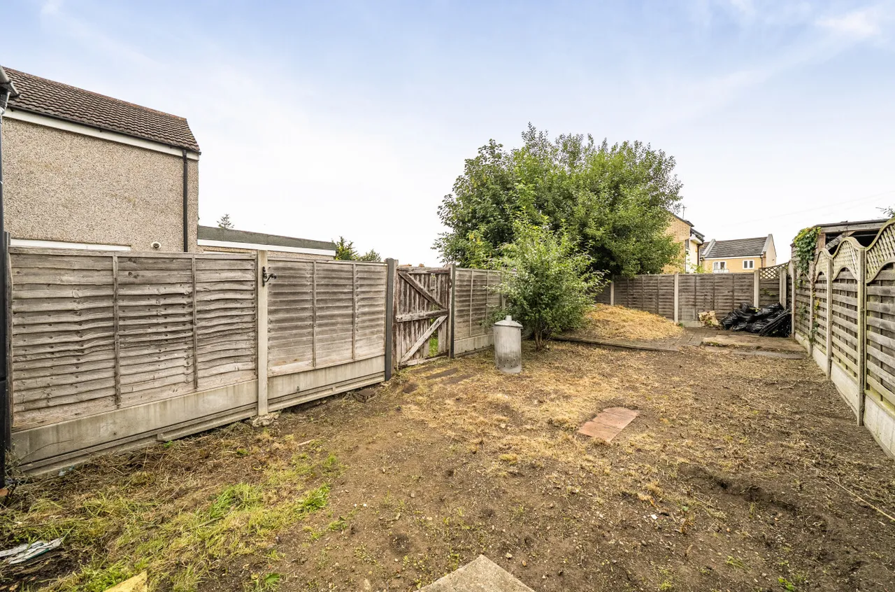 Eglinton Road, Swanscombe, DA10, photo 13