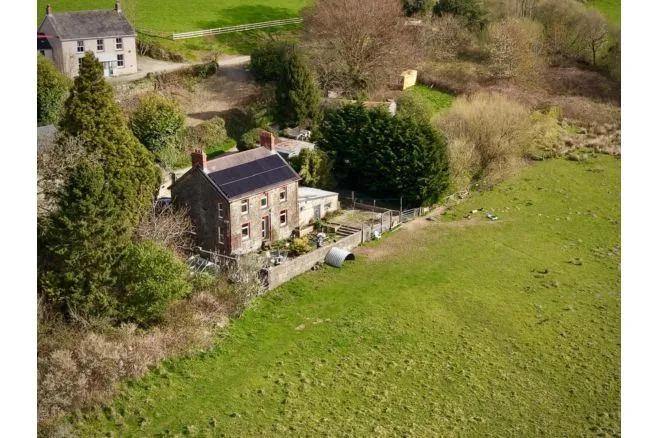 B4459 Llanfihangel-Ar-Arth, Pencader, photo 2
