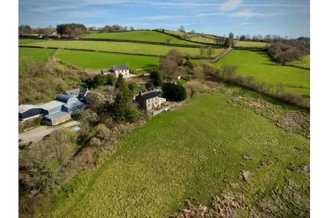 B4459 Llanfihangel-Ar-Arth, Pencader, photo 4