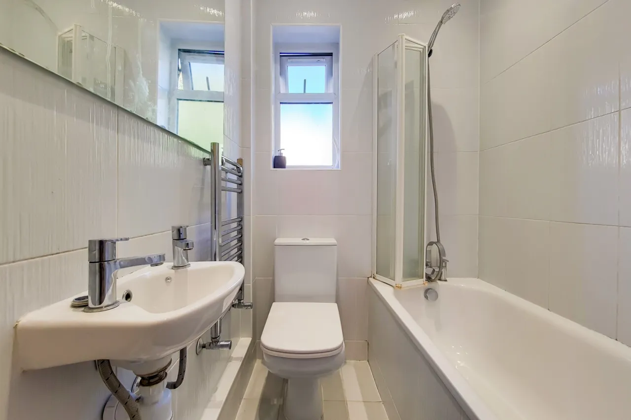 Blackshaw Road, London, SW17 0BS, photo 14