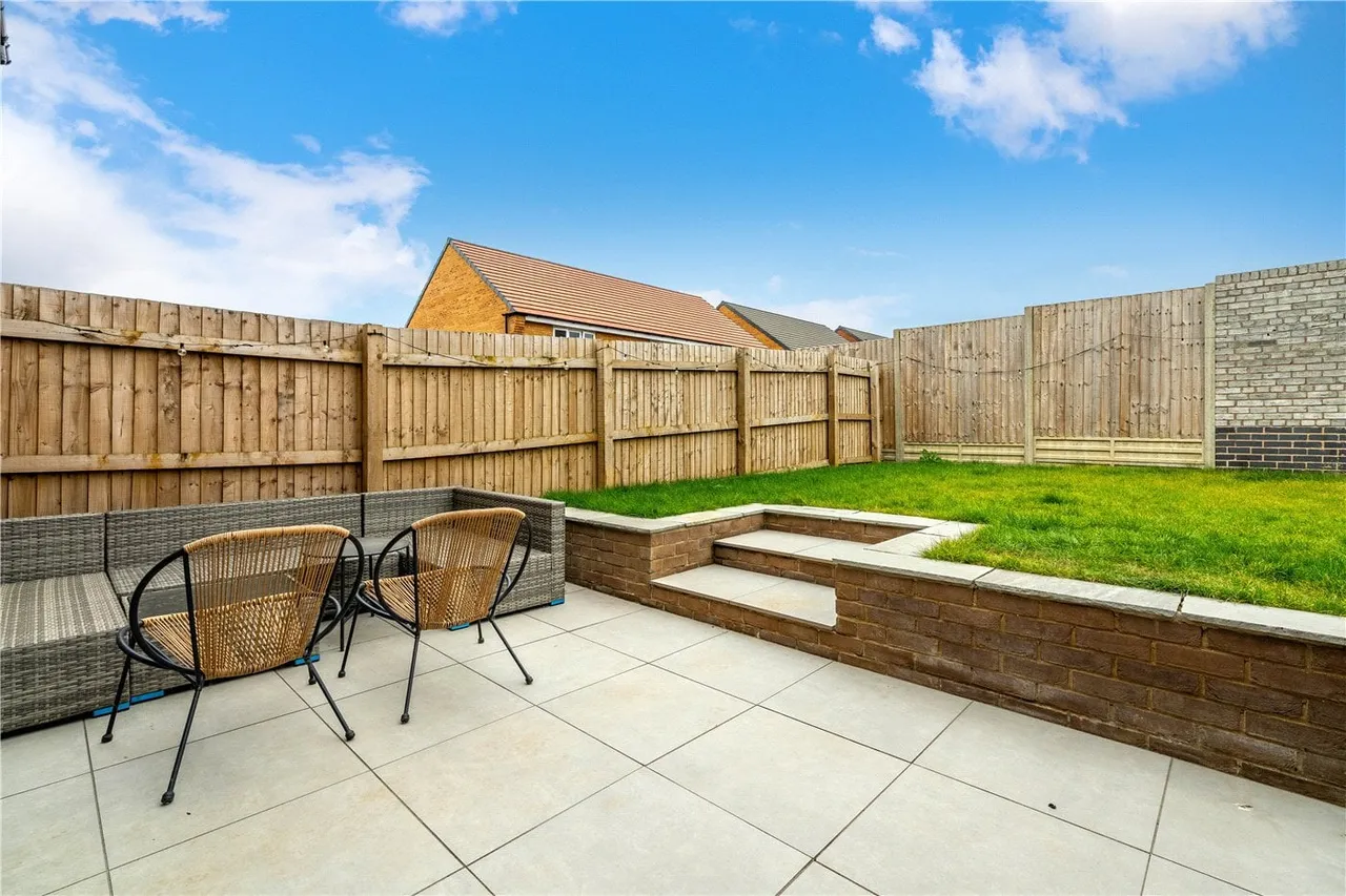 Scampton Avenue, Sleaford, Lincolnshire, NG34, photo 2