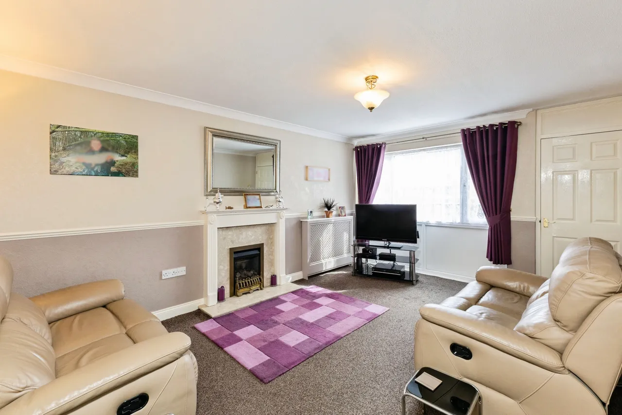 Launceston Avenue, Reading, RG4, photo 2
