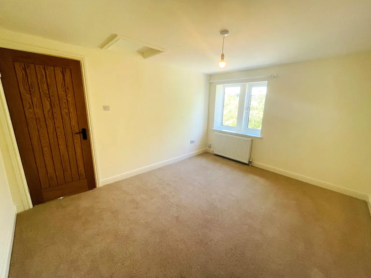 Fenay Bridge Road, Fenay Bridge, photo 9