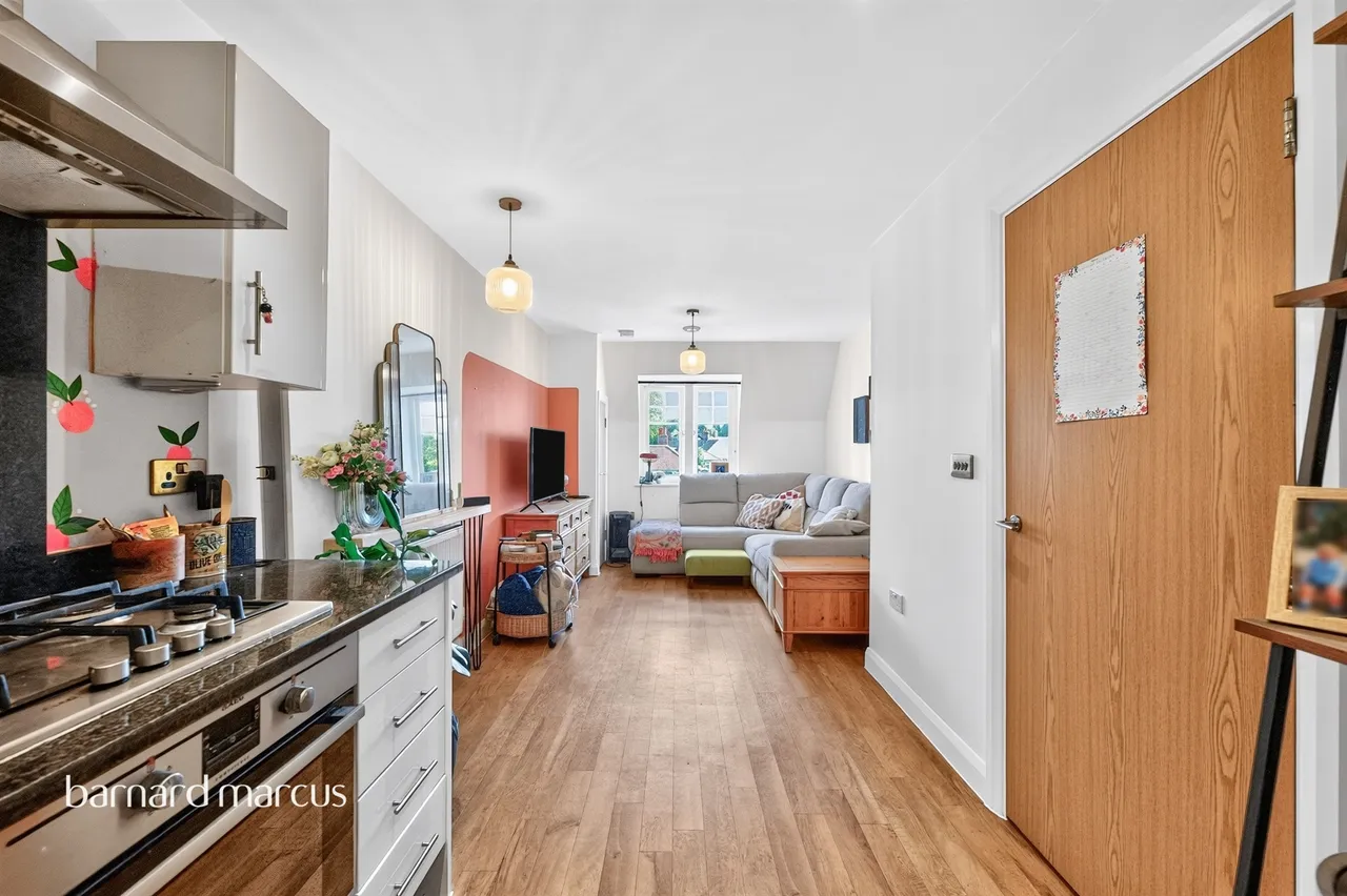 Cheam Road, Epsom, KT17, photo 10