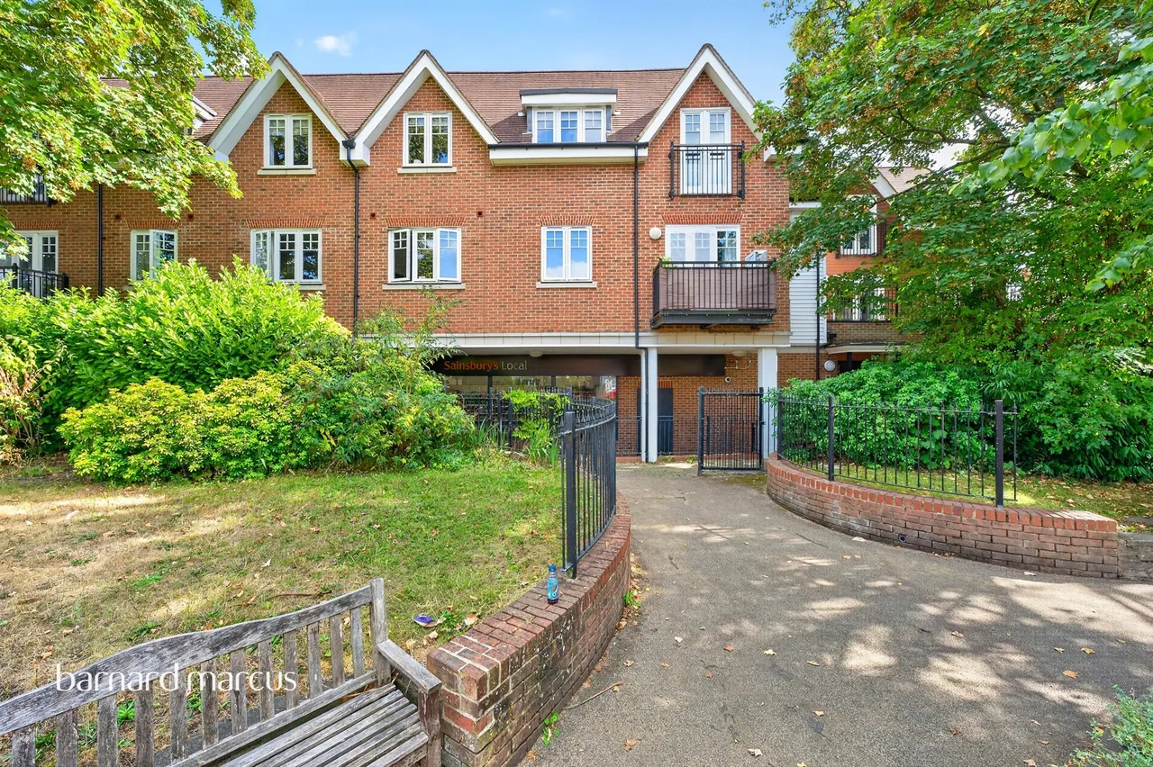 Cheam Road, Epsom, KT17, photo 9