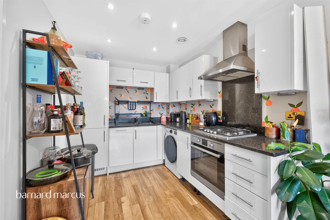 Cheam Road, Epsom, KT17, photo 11