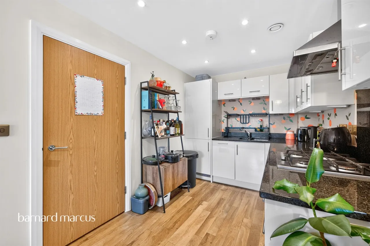 Cheam Road, Epsom, KT17, photo 25