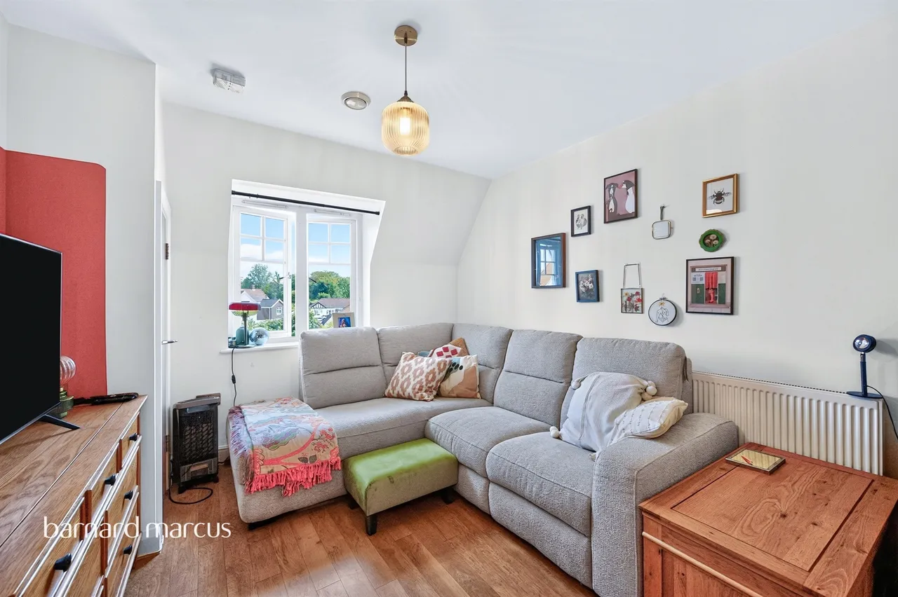 Cheam Road, Epsom, KT17, photo 12