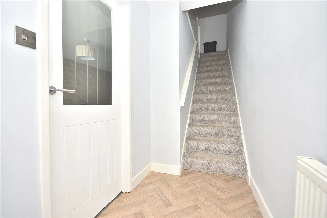 Ramshead Crescent, Leeds, LS14, photo 10