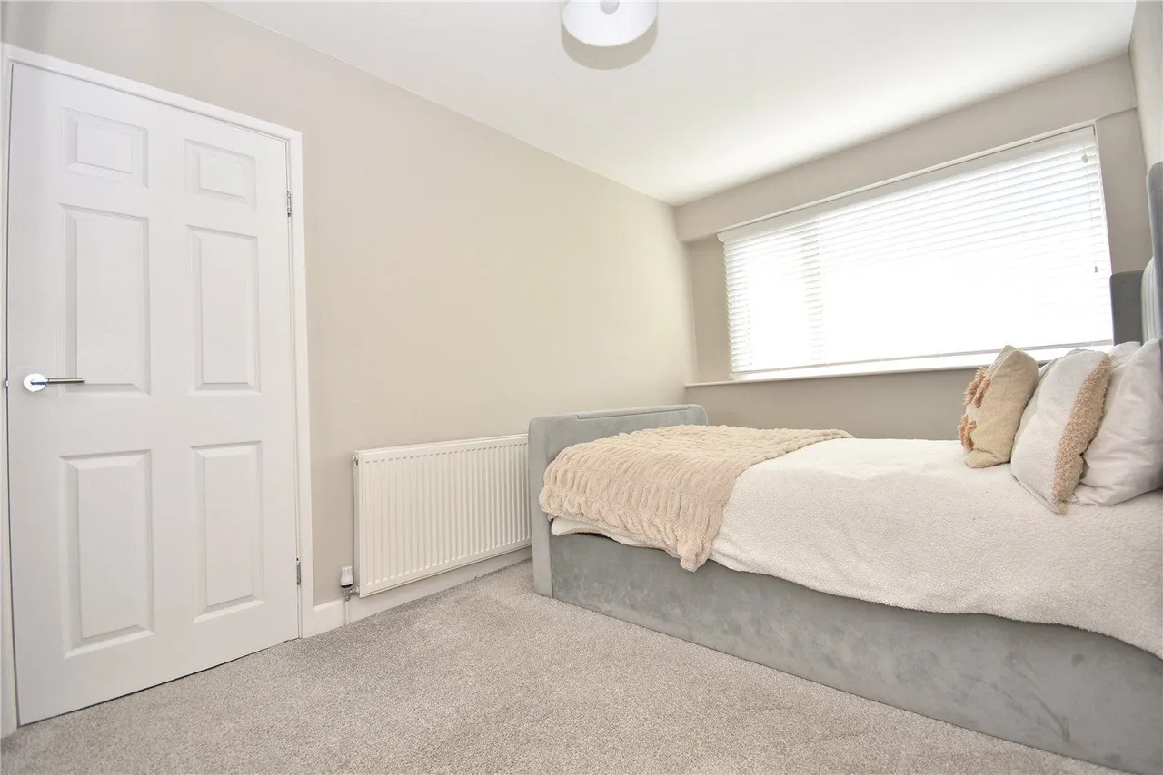 Ramshead Crescent, Leeds, LS14, photo 11