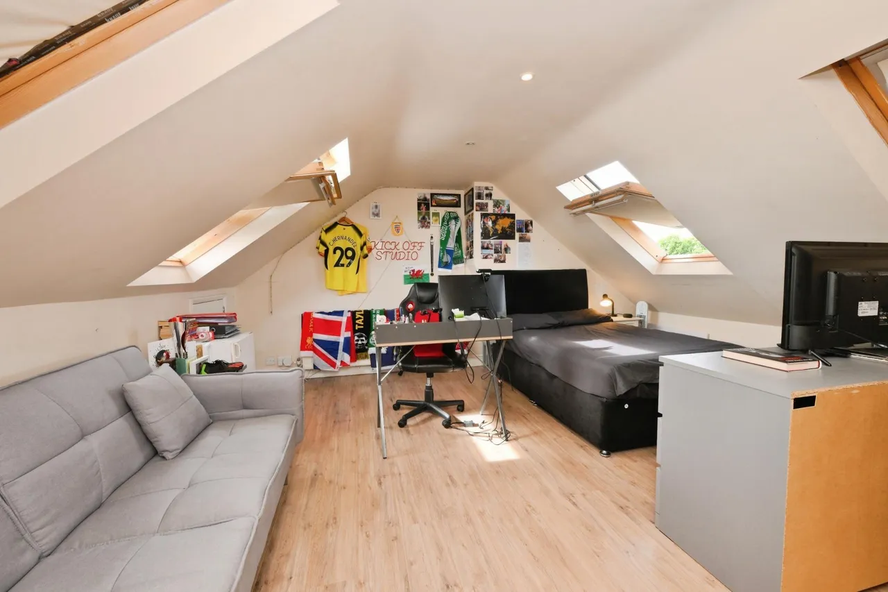 Elms Road, Ware, SG12, photo 28