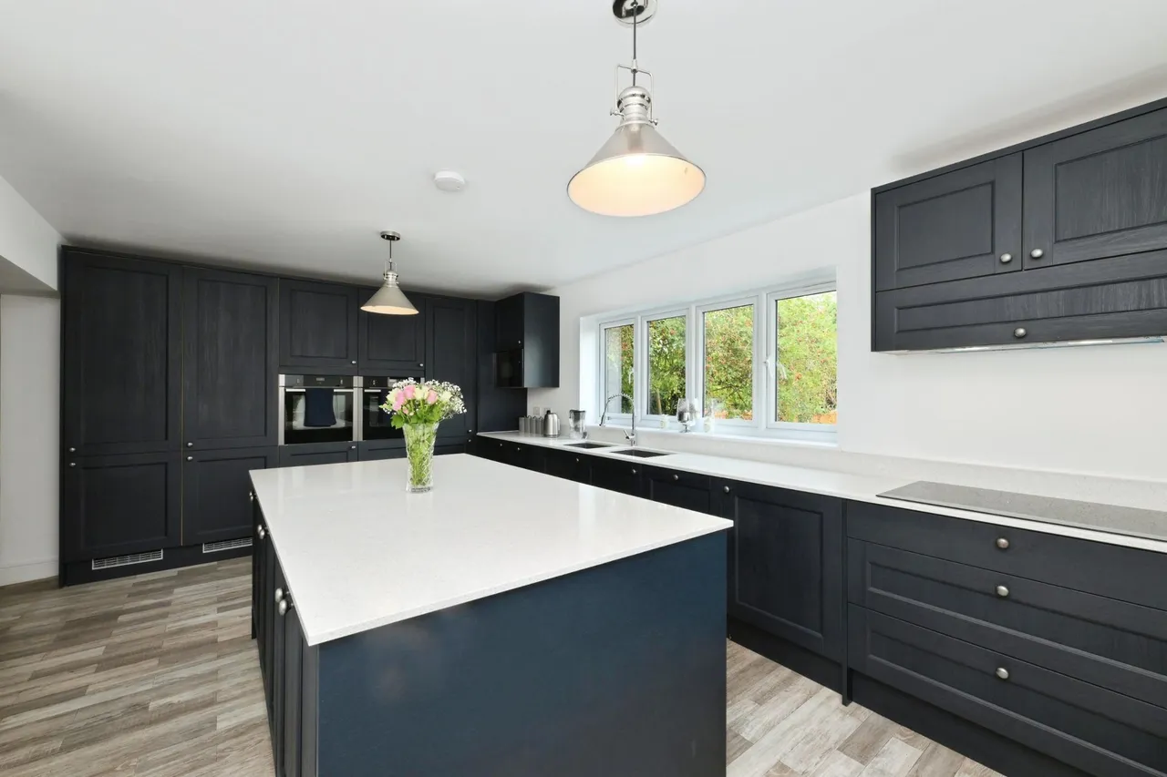 Elms Road, Ware, SG12, photo 12