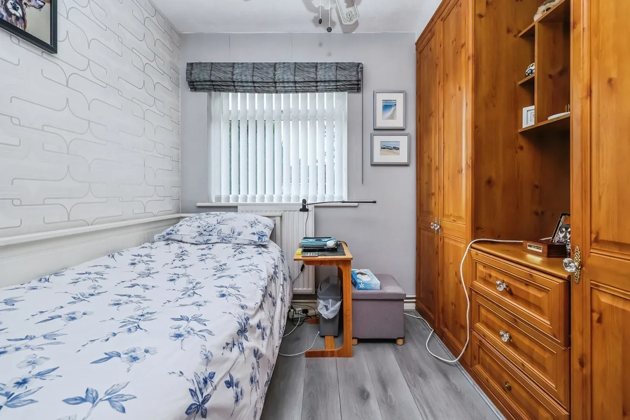 The Downs, Silverdale, Nottingham, NG11, photo 9