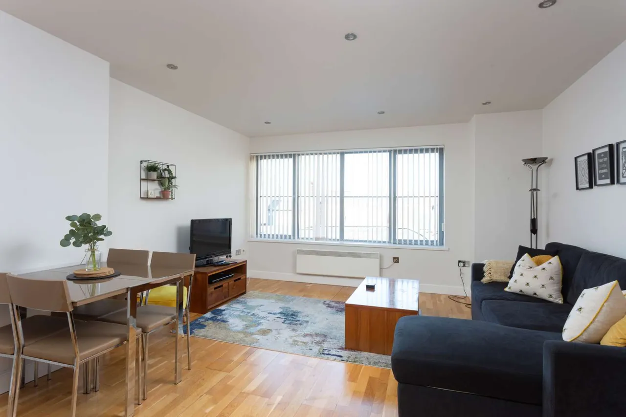 2 bed flat for sale — Peter Lane, York, North Yorkshire, YO1 8SU