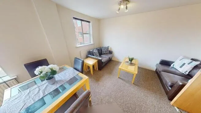 Gamble Street, Nottingham, Nottinghamshire, NG7, photo 6
