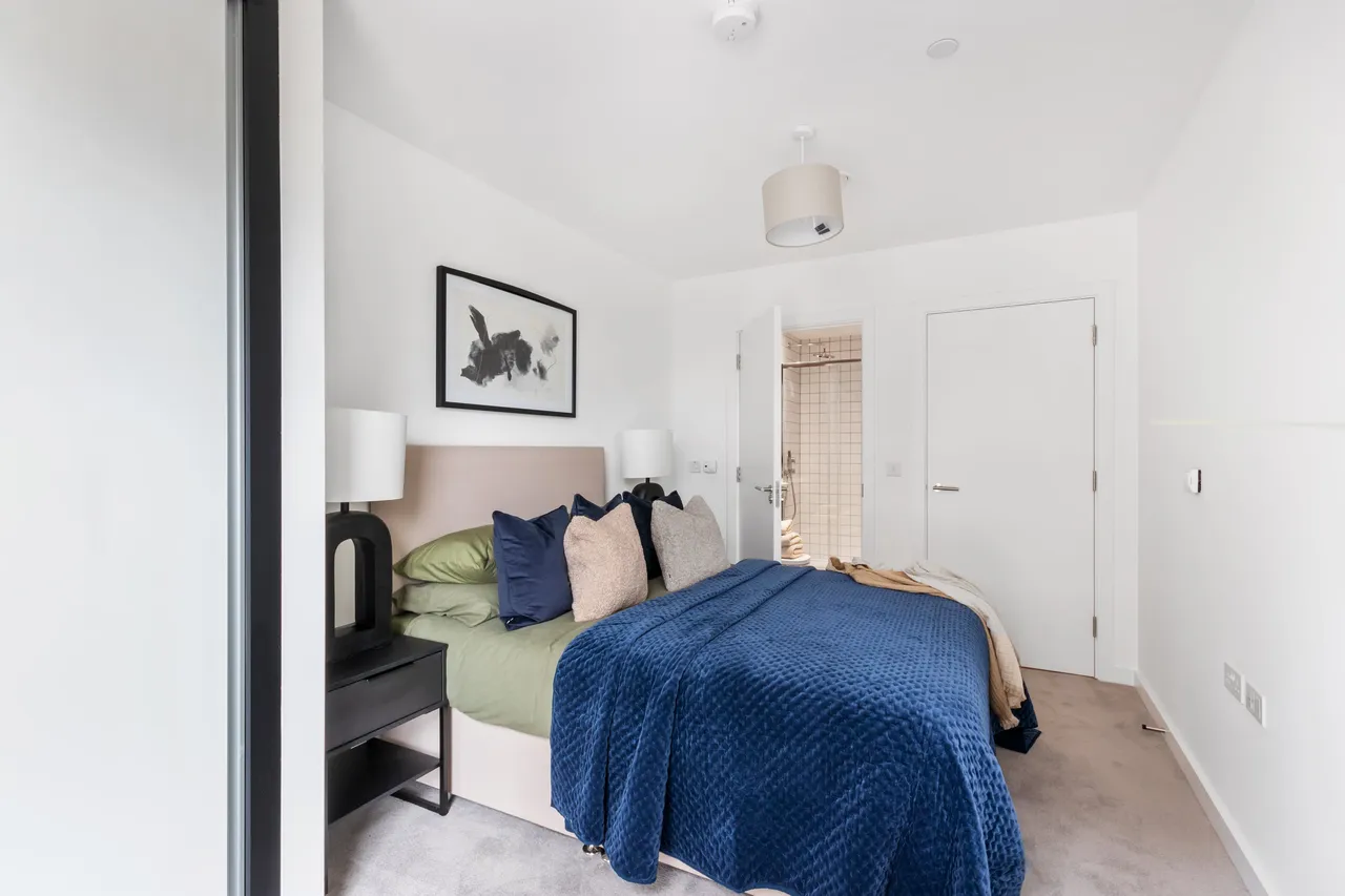 Escapade Place, London, E14, photo 5
