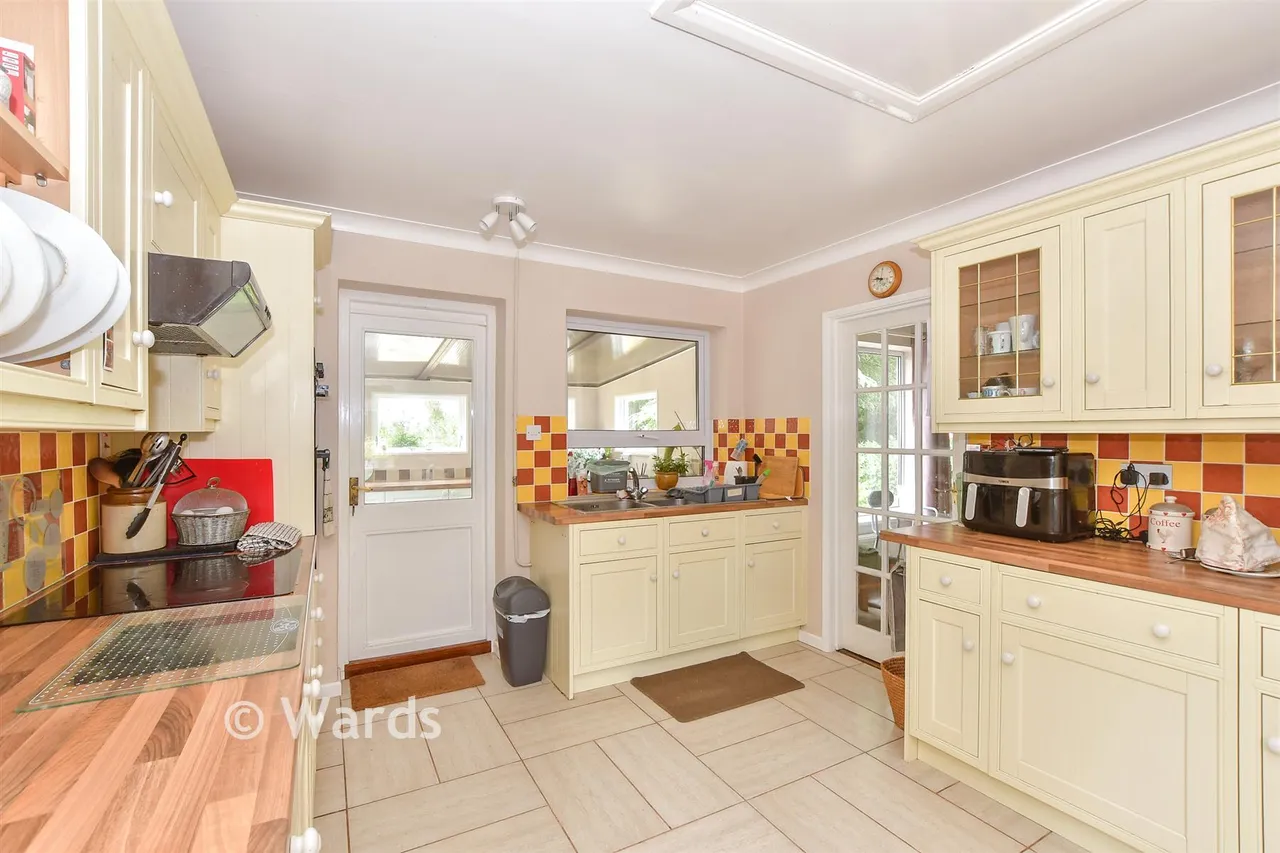 Tenterden Road, Appledore, TN26, photo 6