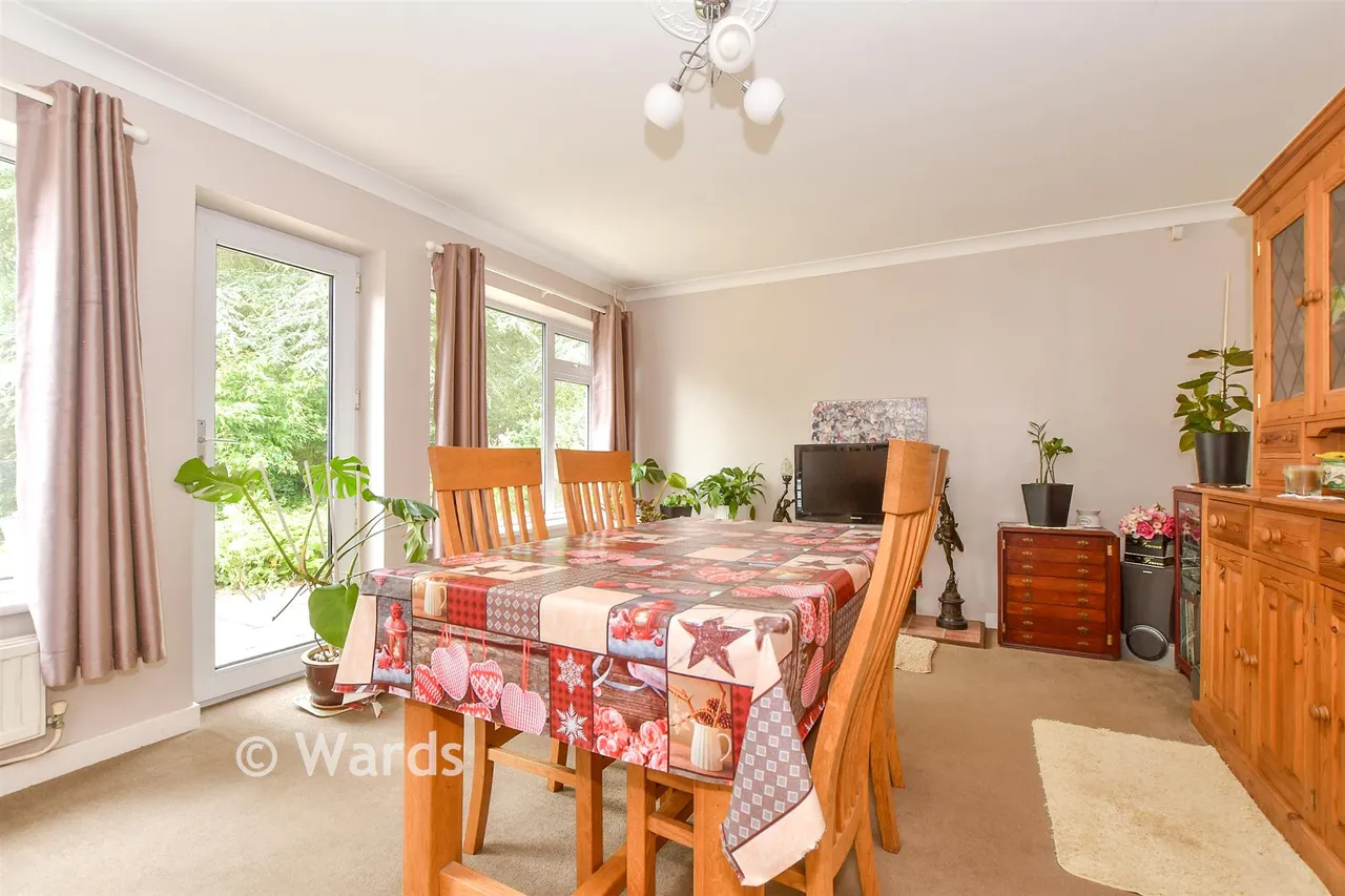 Tenterden Road, Appledore, TN26, photo 5