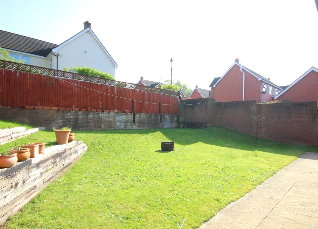 School Gardens, Brecon, Powys, LD3 7PG, photo 13