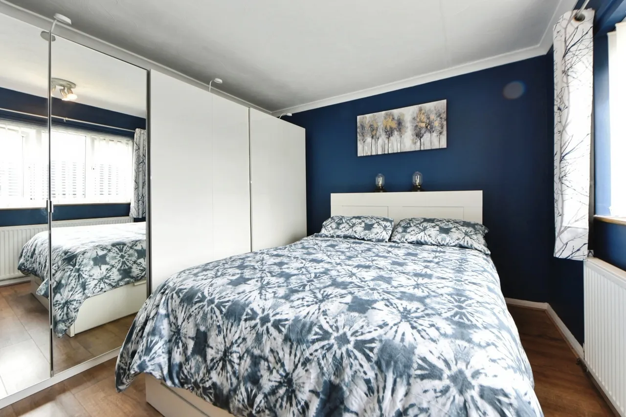 Wakefield Crescent, Romiley, SK6, photo 14