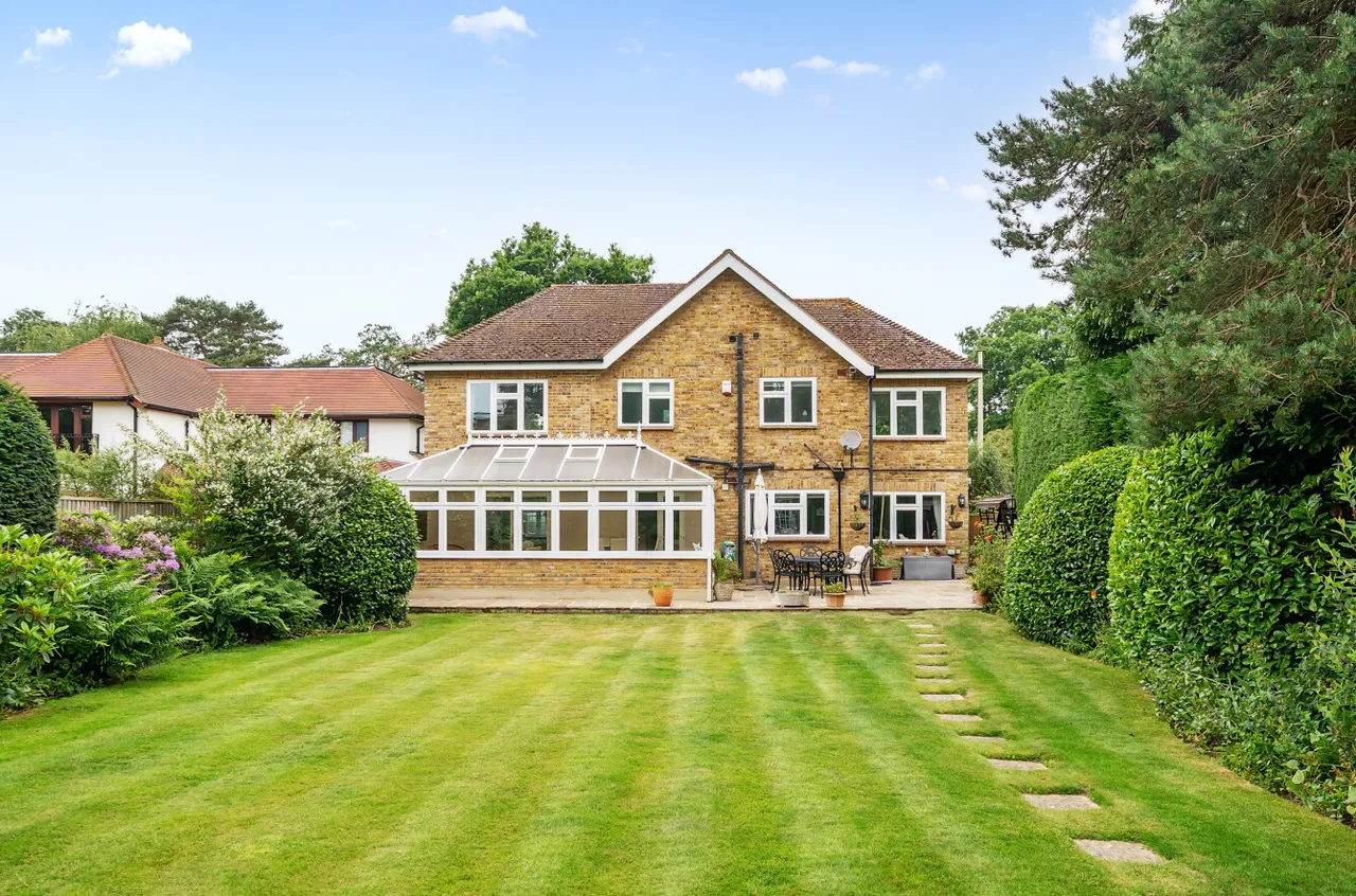 4 bed house for sale, Bromley Common, Kent