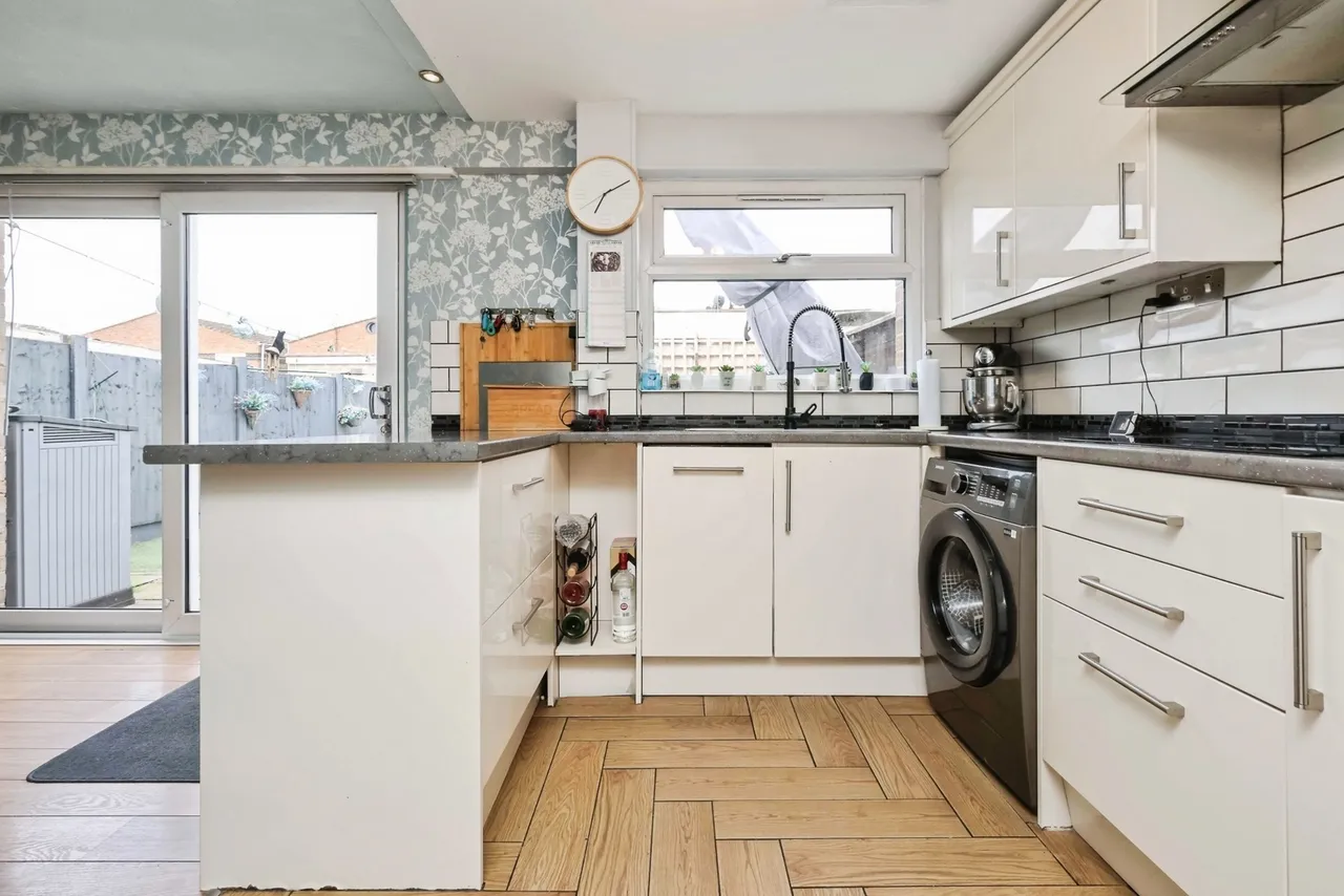 Hawker Drive, Birmingham, B35, photo 8