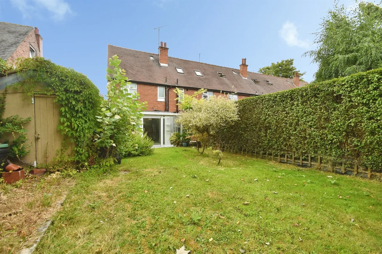 Swarcliffe Road, Harrogate, photo 2