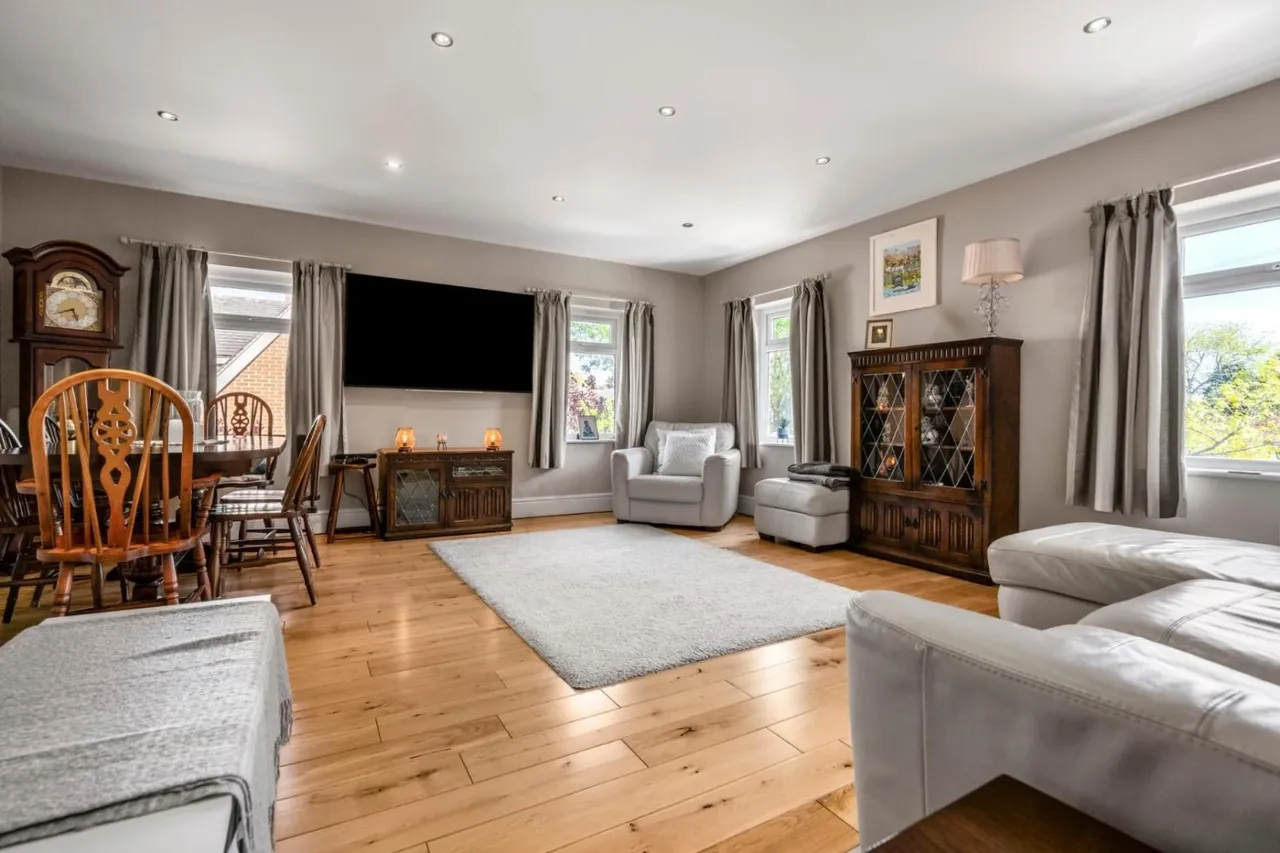 Broad Oak Road, Worsley, M28, photo 10