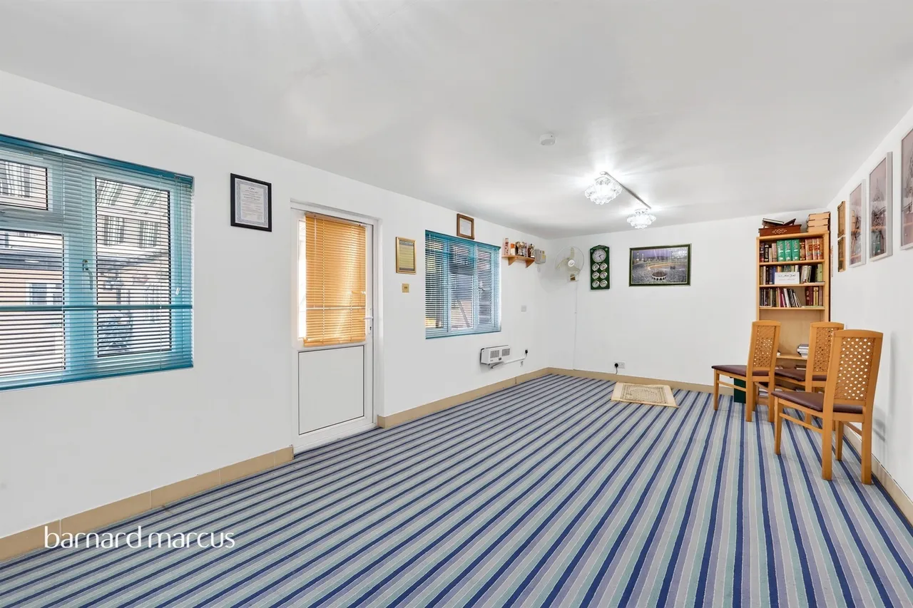 Kneller Road, New Malden, photo 8