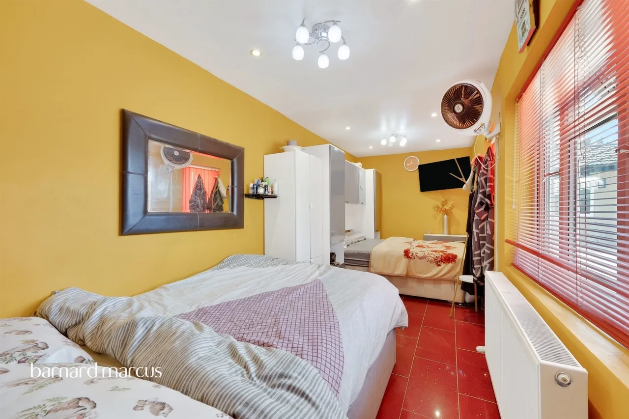 Kneller Road, New Malden, photo 12